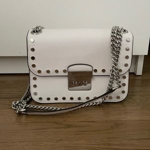 Michael Kors white brand new crossbody or shoulder bag
